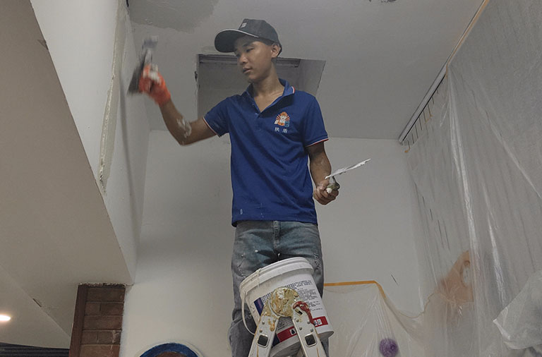 楼板补漏
